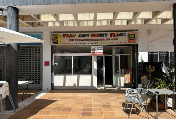 Commercial - Sale - Orihuela Costa - Playa Flamenca