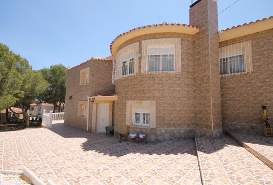 Detached Villa - Sale - Pilar de la Horadada - Pinar de Campoverde
