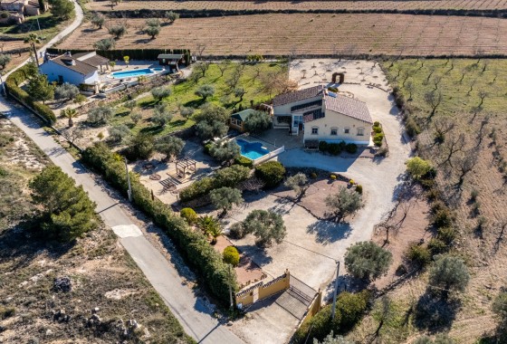 Finca Country Property - Herverkoop - La Zarza - La Zarza