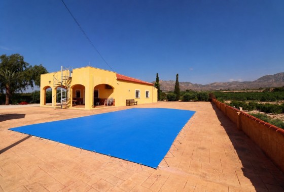 Finca / Country Property - Sale - Albatera - Albatera - Country