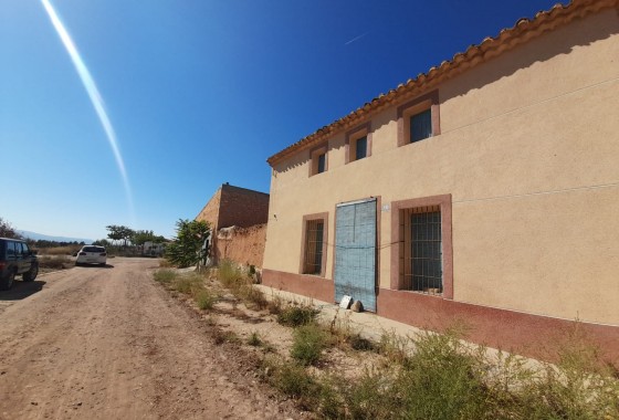 Finca / Country Property - Sale - Pinoso* - Pinoso*