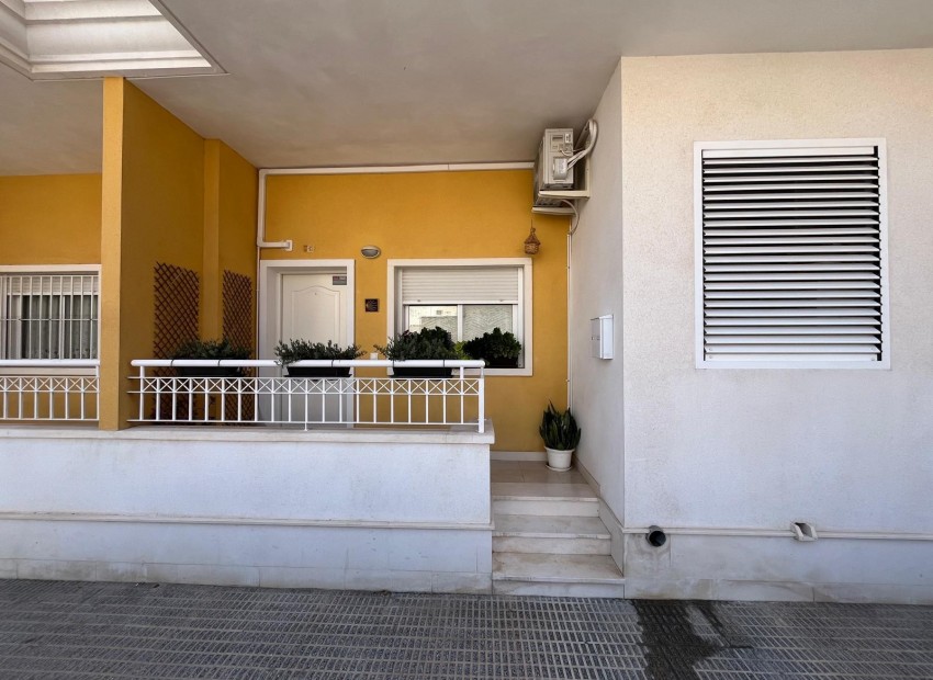 Herverkoop - Appartement / Flat -
Alicante* - Almoradi*