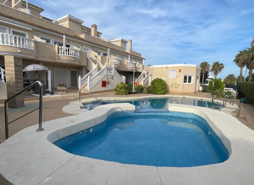 Herverkoop - Appartement / Flat -
Guardamar del Segura* - El Raso*