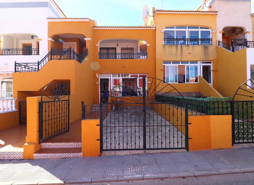 Herverkoop - Appartement / Flat -
Los Montesinos - La Herrada