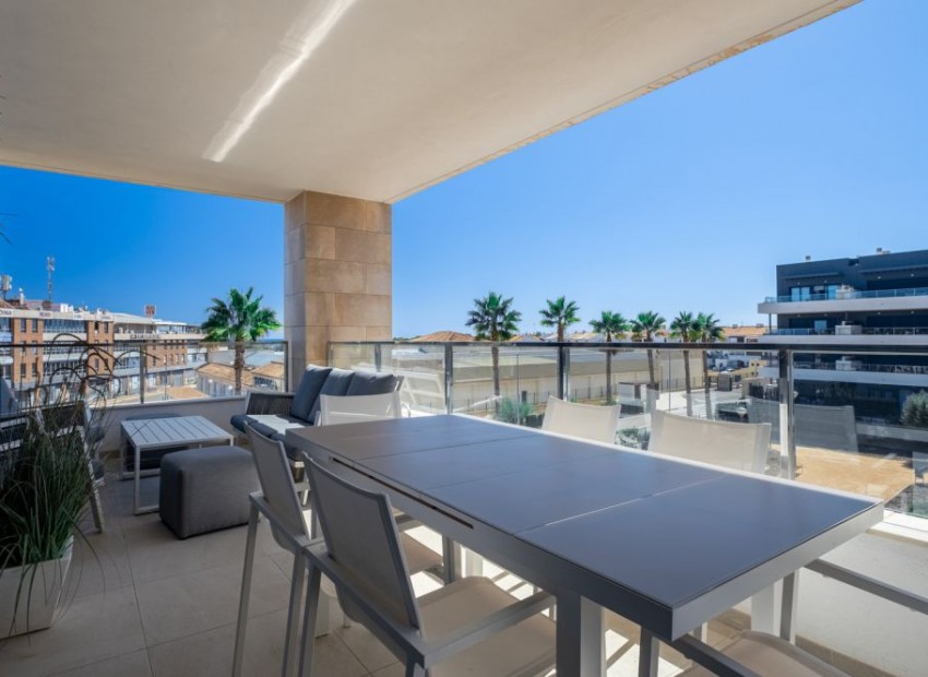 Herverkoop - Appartement / Flat -
Orihuela Costa* - La Zenia*