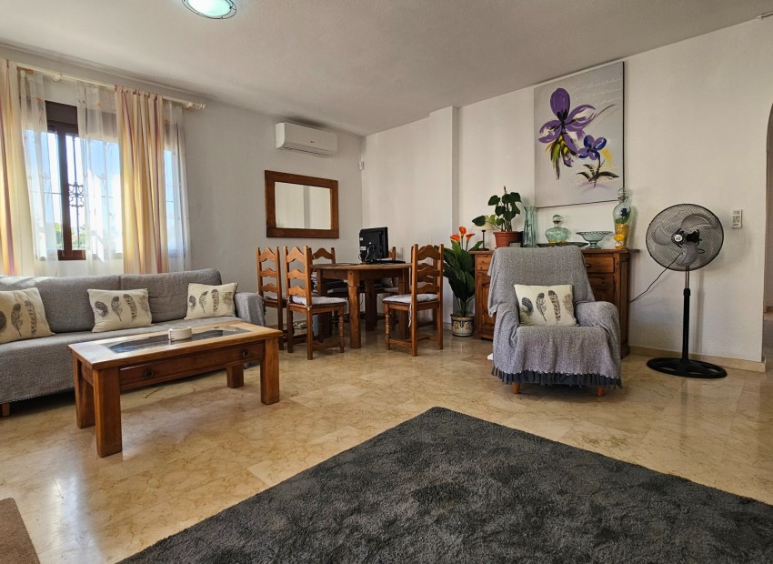 Herverkoop - Appartement / Flat -
Orihuela Costa - Las Ramblas