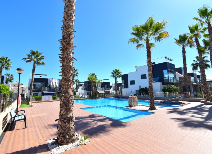 Herverkoop - Appartement / Flat -
Orihuela Costa* - Lomas de Cabo Roig*