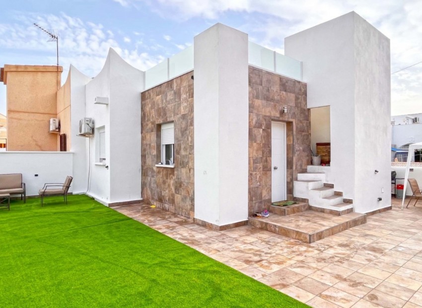 Herverkoop - Appartement / Flat -
Orihuela Costa - Playa Flamenca