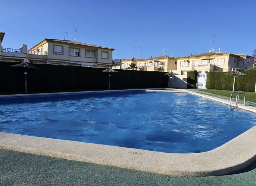 Herverkoop - Appartement / Flat -
Orihuela Costa - Playa Flamenca