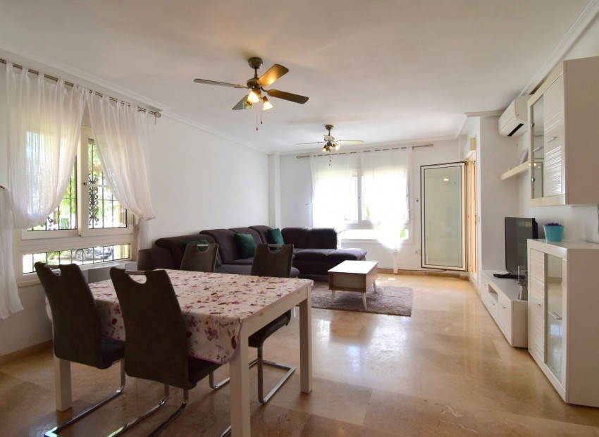Herverkoop - Appartement / Flat -
Orihuela Costa - Playa Flamenca
