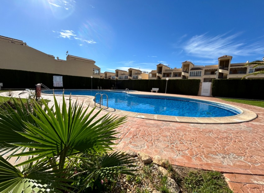 Herverkoop - Appartement / Flat -
Orihuela Costa - Punta Prima