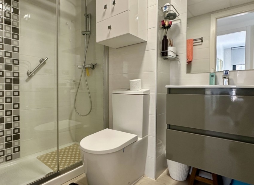 Herverkoop - Appartement / Flat -
Orihuela Costa* - Punta Prima*