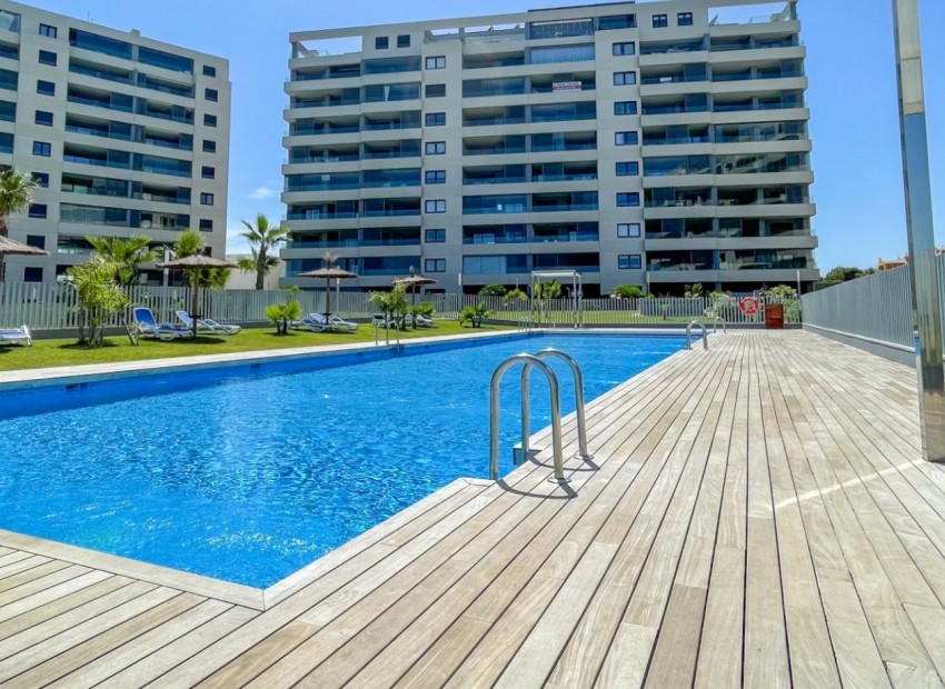 Herverkoop - Appartement / Flat -
Orihuela Costa* - Punta Prima*