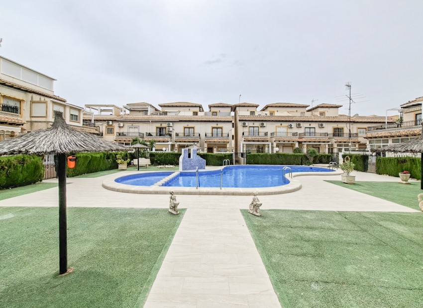 Herverkoop - Appartement / Flat -
Orihuela Costa