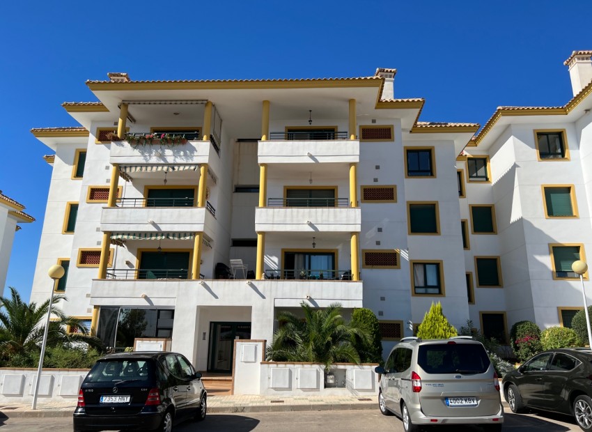 Herverkoop - Appartement / flat -
Orihuela Costa