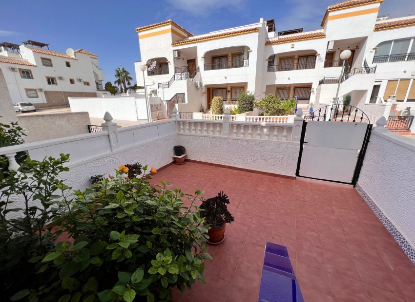 Herverkoop - Appartement / Flat -
Orihuela* - Entre Naranjos Vistabella Golf