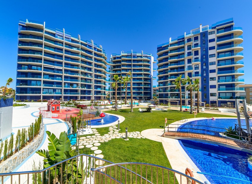 Herverkoop - Appartement / Flat -
Punta Prima - Costa Blanca