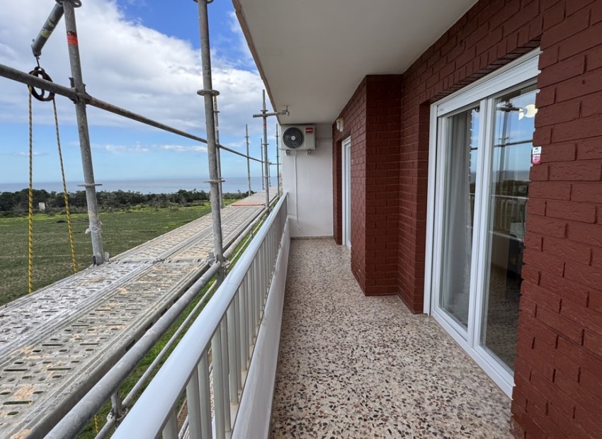 Herverkoop - Appartement / Flat -
Punta Prima* - Punta Prima