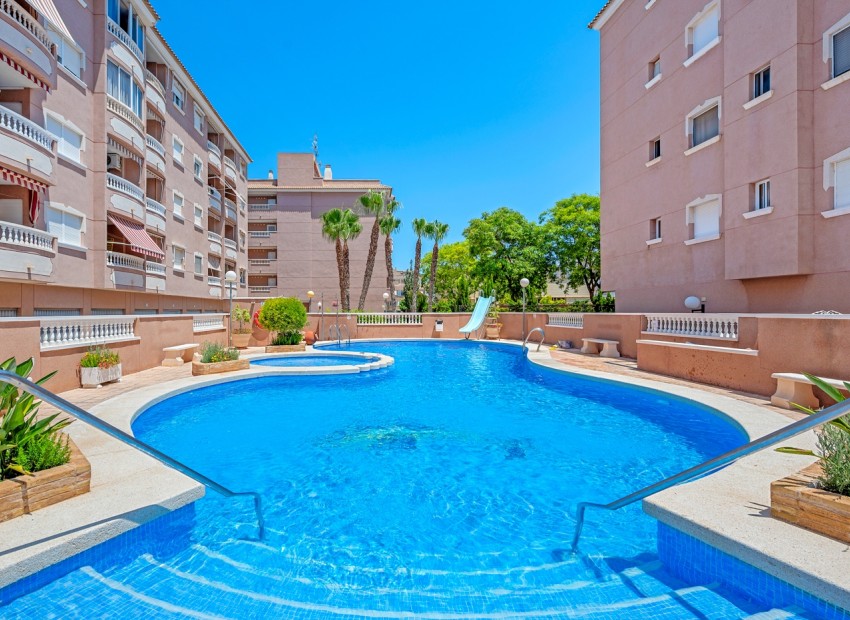 Herverkoop - Appartement / Flat -
Santa Pola - Santa Pola - Town