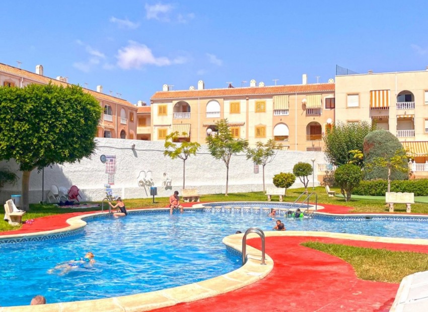 Herverkoop - Appartement / Flat -
Torrevieja* - Acequion*