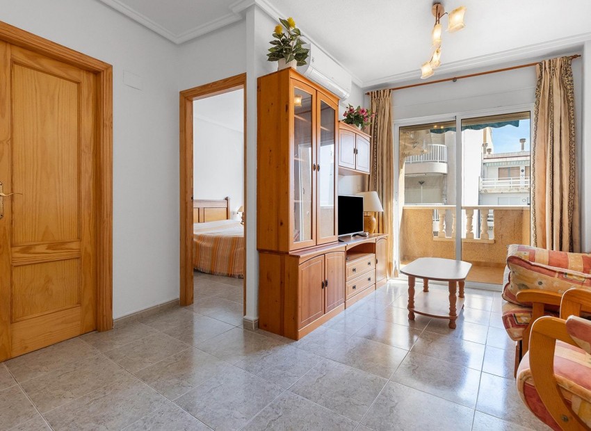 Herverkoop - Appartement / Flat -
Torrevieja* - Centro