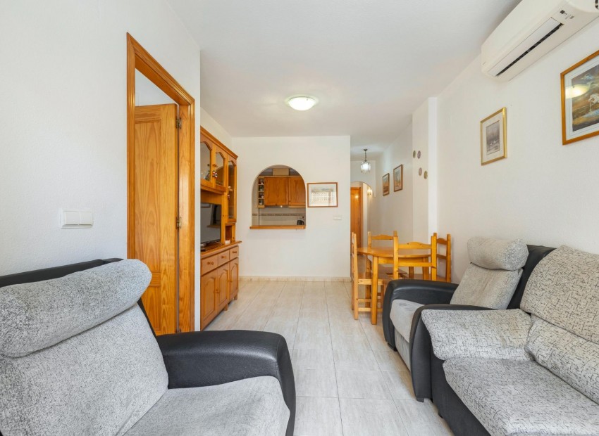 Herverkoop - Appartement / Flat -
Torrevieja - El molino