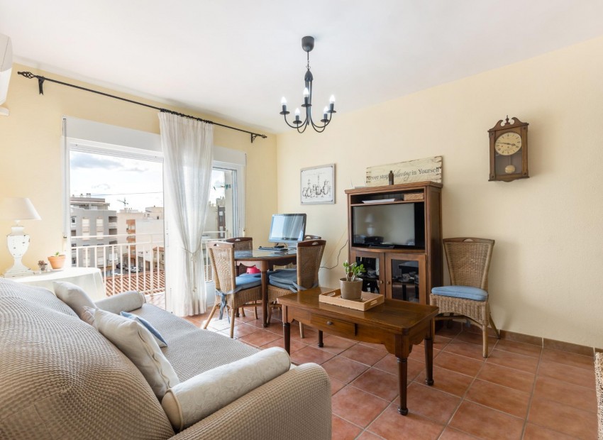 Herverkoop - Appartement / Flat -
Torrevieja - Estacion de autobuses