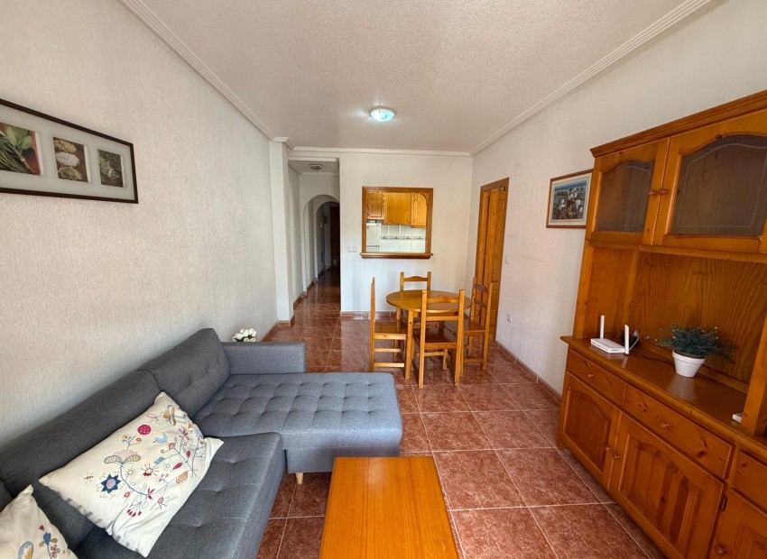 Herverkoop - Appartement / Flat -
Torrevieja* - Estacion de autobuses
