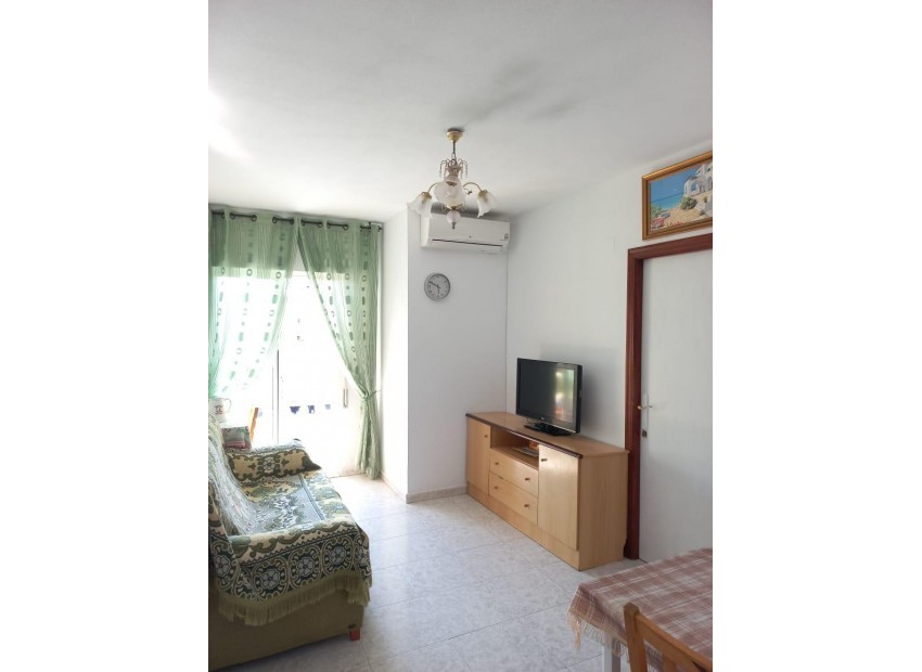 Herverkoop - Appartement / Flat -
Torrevieja - Estacion de autobuses