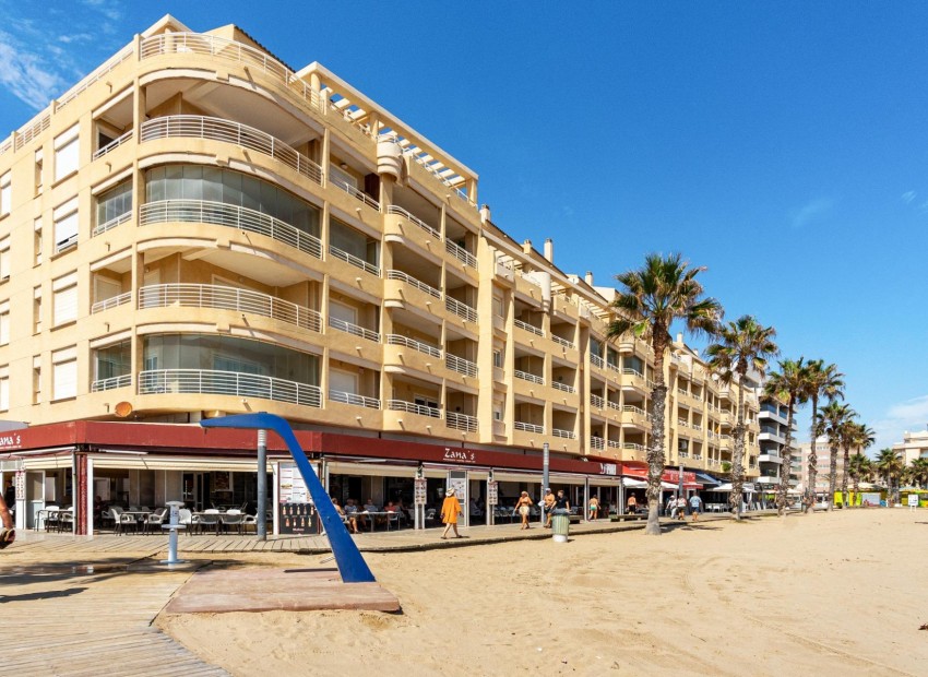 Herverkoop - Appartement / Flat -
Torrevieja - La Mata pueblo