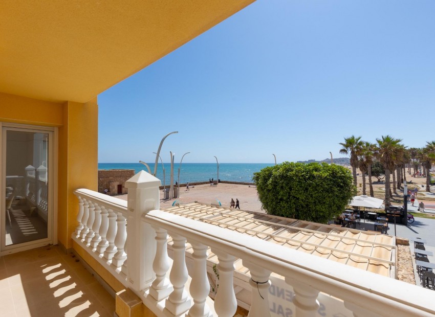 Herverkoop - Appartement / Flat -
Torrevieja* - La Mata pueblo