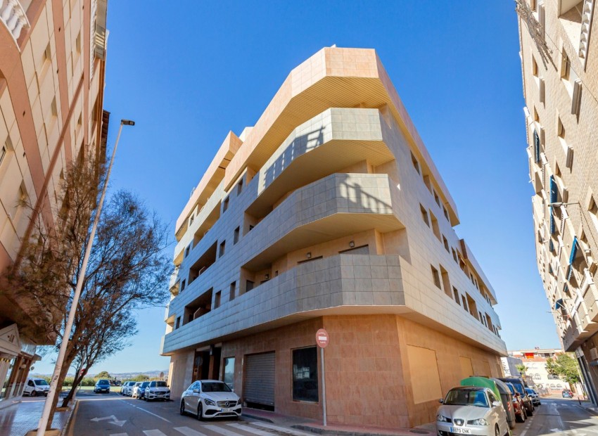 Herverkoop - Appartement / flat -
Torrevieja - La Mata