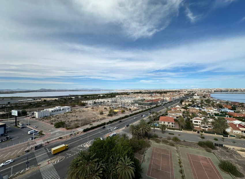 Herverkoop - Appartement / Flat -
Torrevieja* - La Veleta