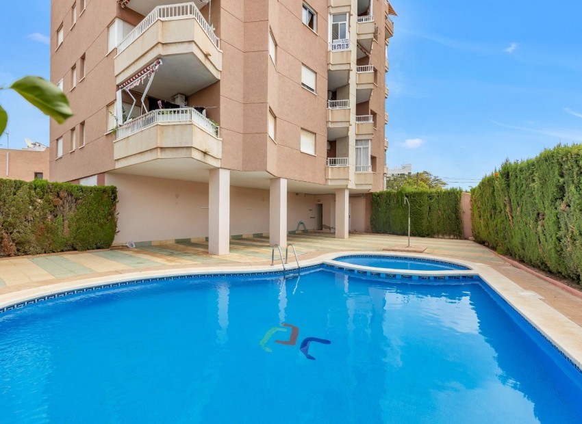 Herverkoop - Appartement / Flat -
Torrevieja - Nueva Torrevieja