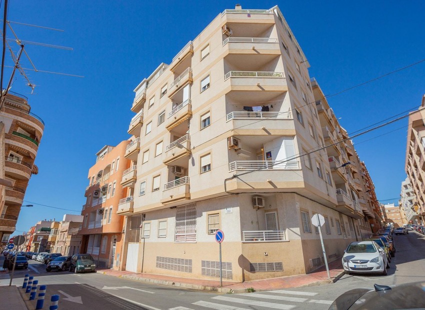 Herverkoop - Appartement / Flat -
Torrevieja - Playa de los Locos