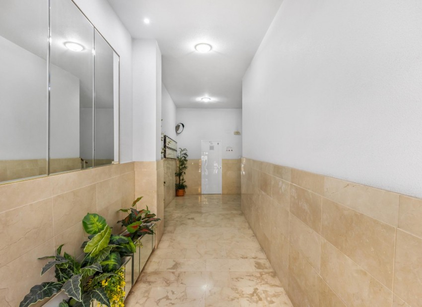 Herverkoop - Appartement / Flat -
Torrevieja* - Playa del cura