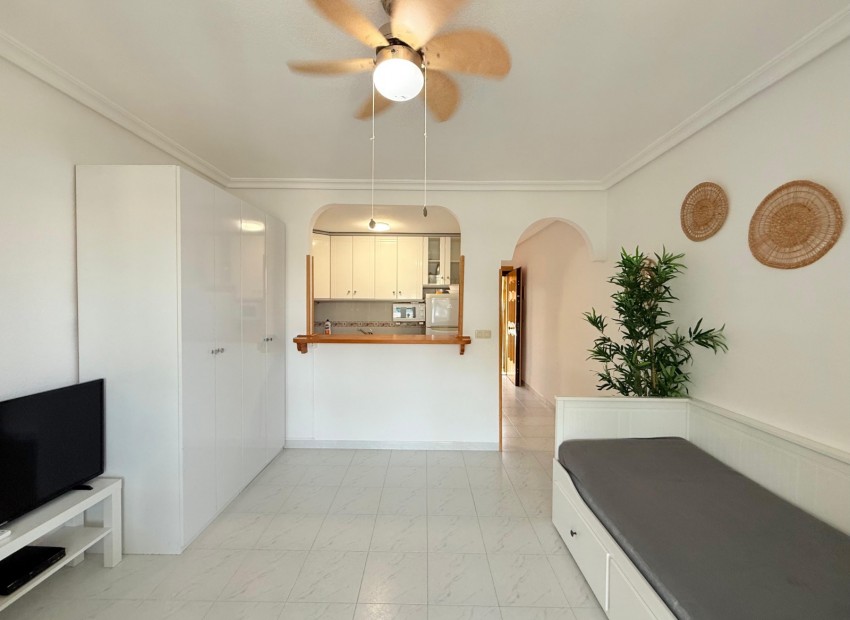 Herverkoop - Appartement / Flat -
Torrevieja - Torre La Mata