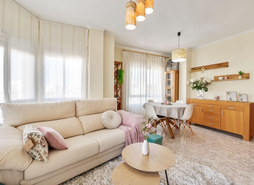 Herverkoop - Appartement / Flat -
Torrevieja* - Torrevieja - Centre