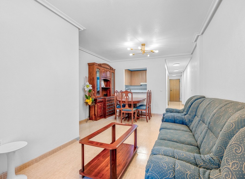 Herverkoop - Appartement / Flat -
Torrevieja - Torrevieja - Centre