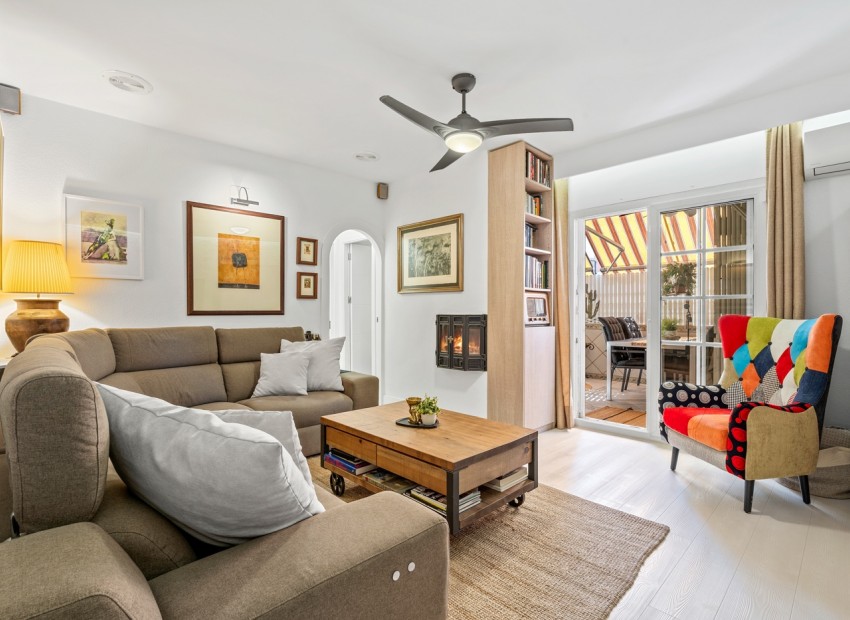 Herverkoop - Appartement / Flat -
Torrevieja - Torrevieja - Centre