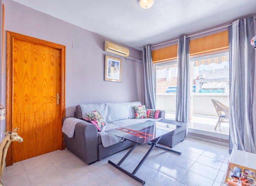 Herverkoop - Appartement / Flat -
Torrevieja* - Torrevieja