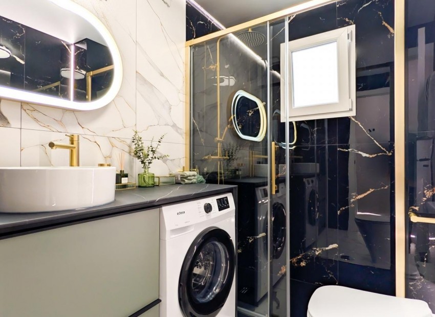 Herverkoop - Appartement / Flat -
Torrevieja*