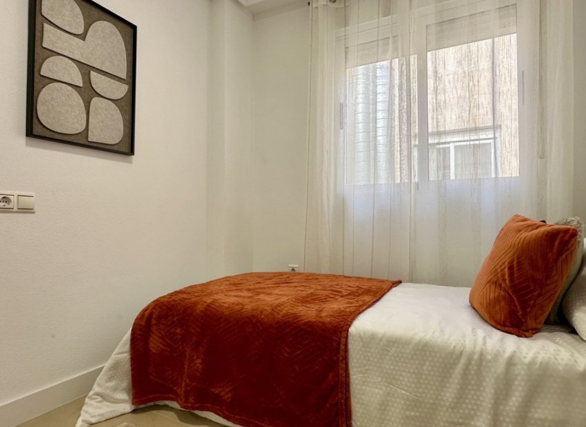 Herverkoop - Appartement / Flat -
Torrevieja*