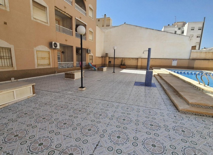 Herverkoop - Appartement / Flat -
Torrevieja