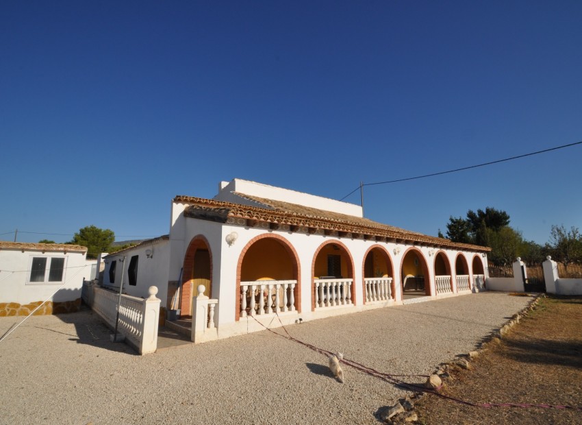 Herverkoop - Finca / Landgoed -
Pinoso