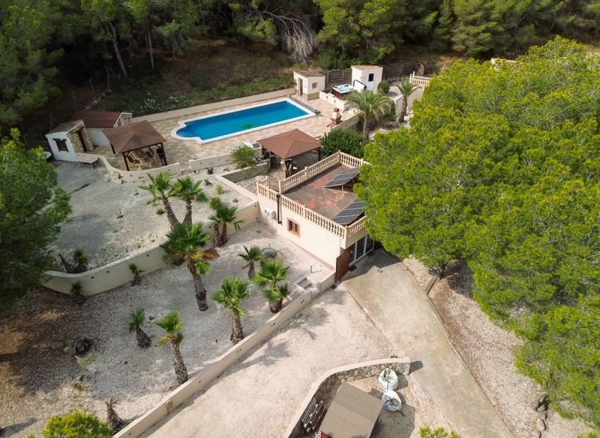 Herverkoop - Finca / Landgoed -
Torremendo