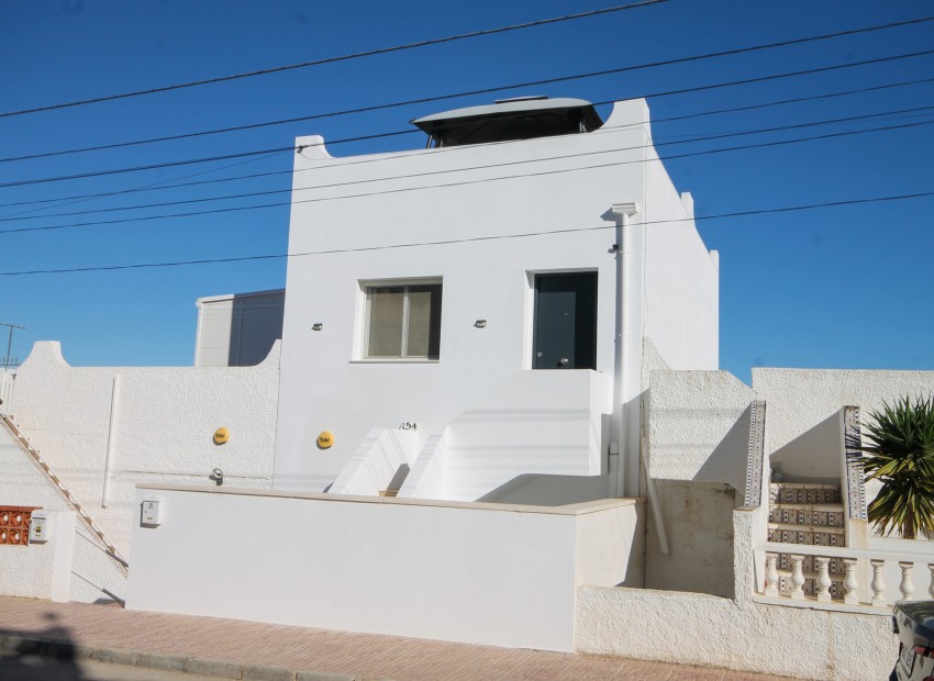 Herverkoop - Herenhuis -
San Miguel de Salinas* - San Miguel de Salinas Alicante