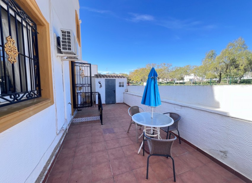 Herverkoop - Huis -
Entre Naranjo - Vistabella Golf