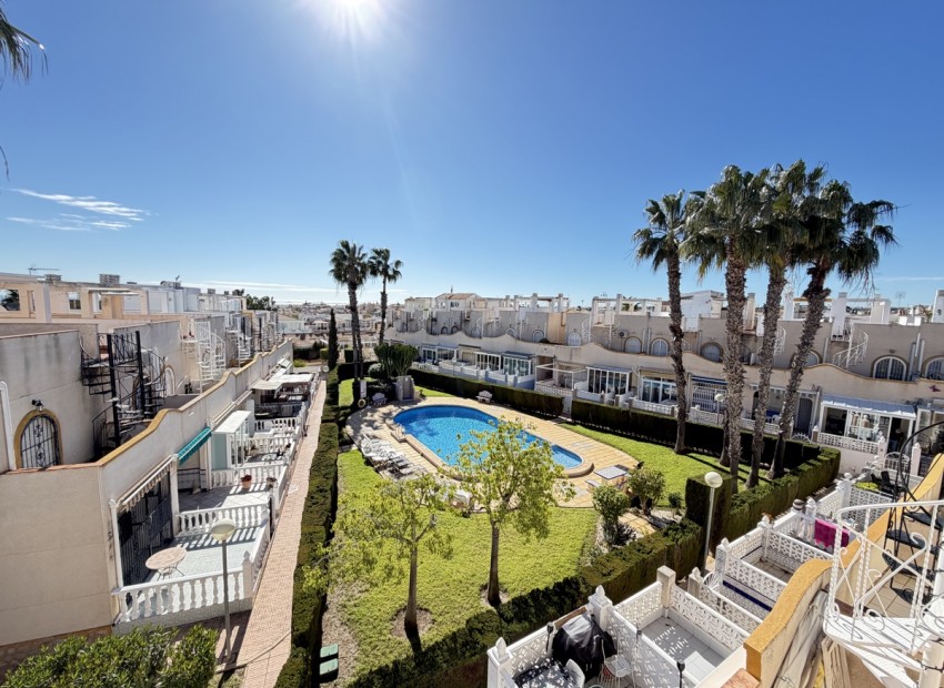 Herverkoop - Huis -
La Florida