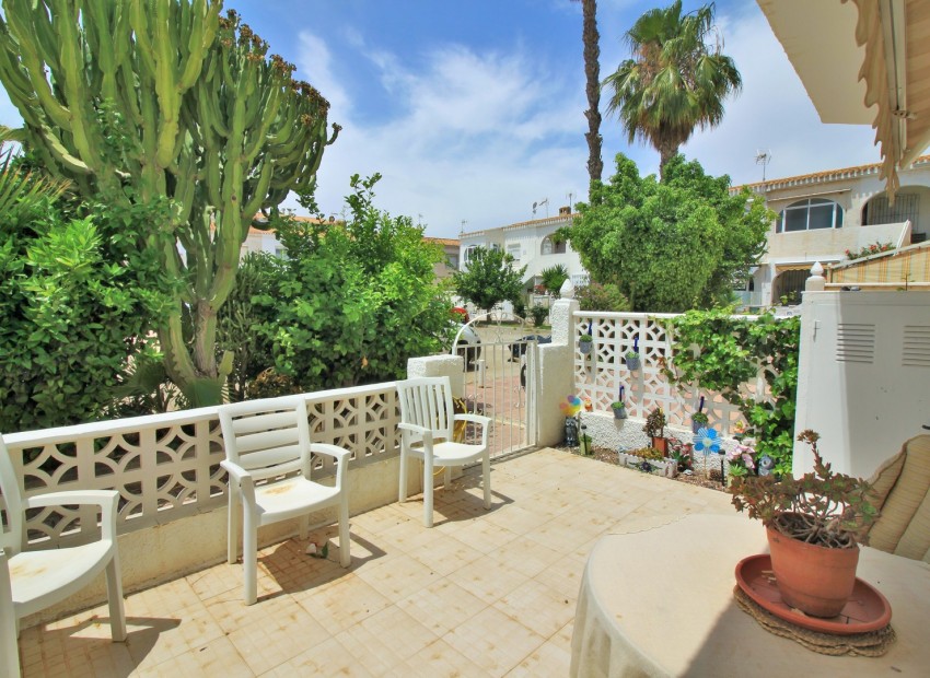 Herverkoop - Huis -
Orihuela Costa* - Cabo Roig*